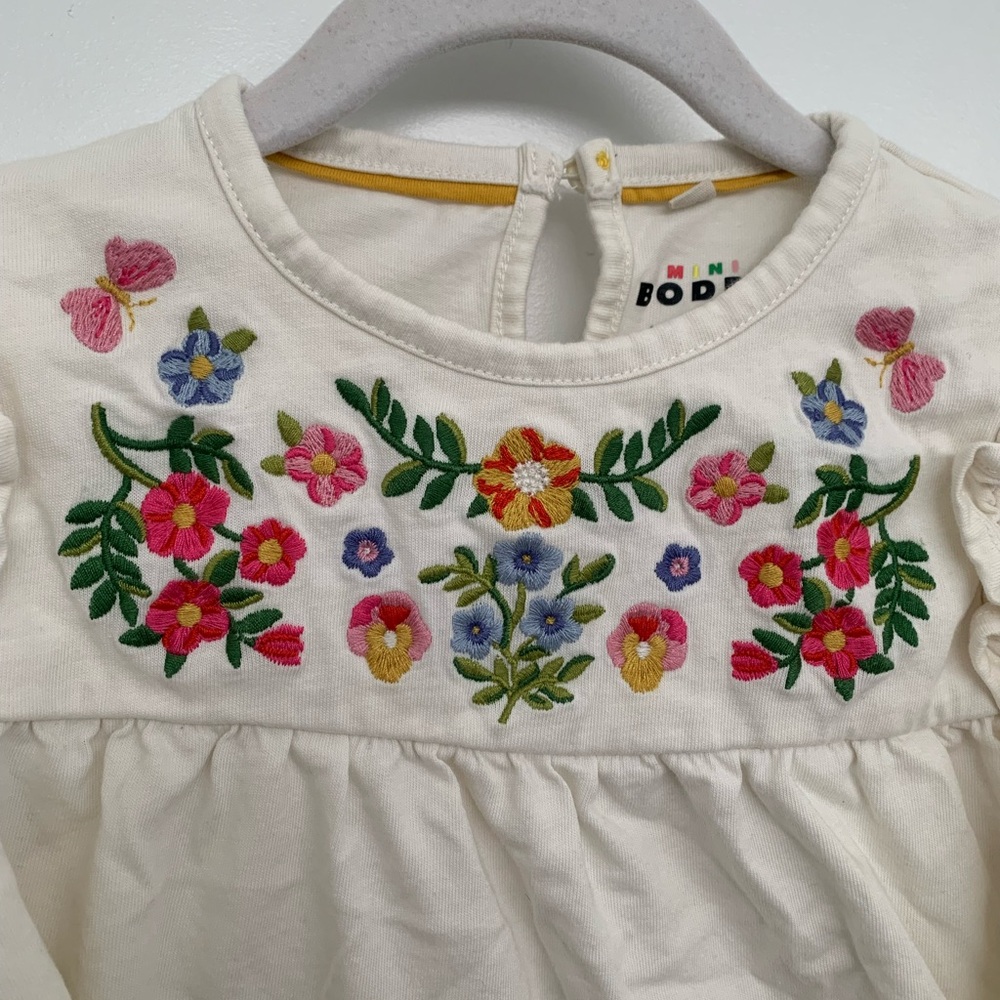 Mini Boden Cream Floral Embroidered Blouse, 4-5T - Picture 2 of 8